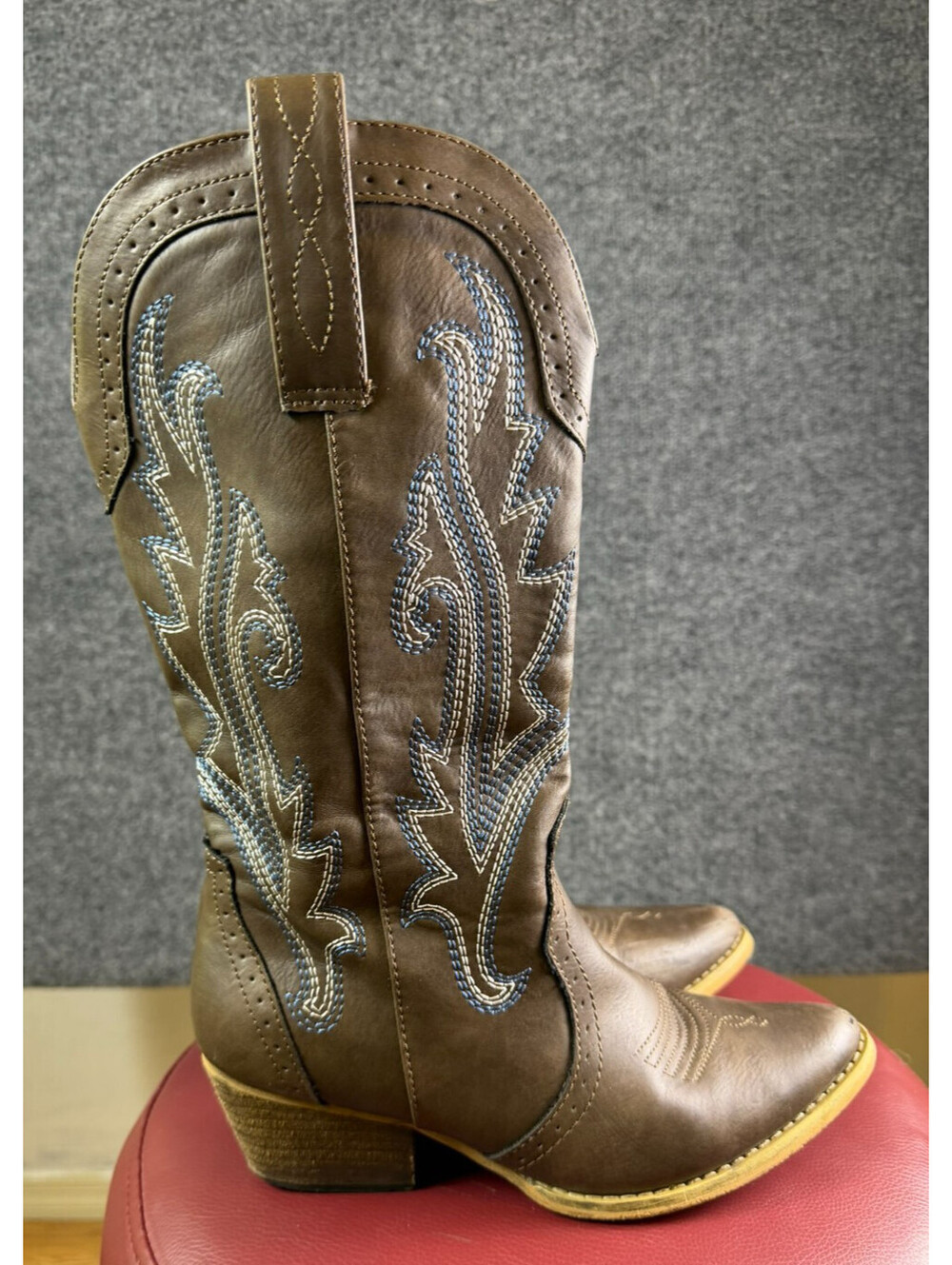 HISEA Womens Size 8 Brown Western Cowboy Boots Blue Embroidered Pointed Toe